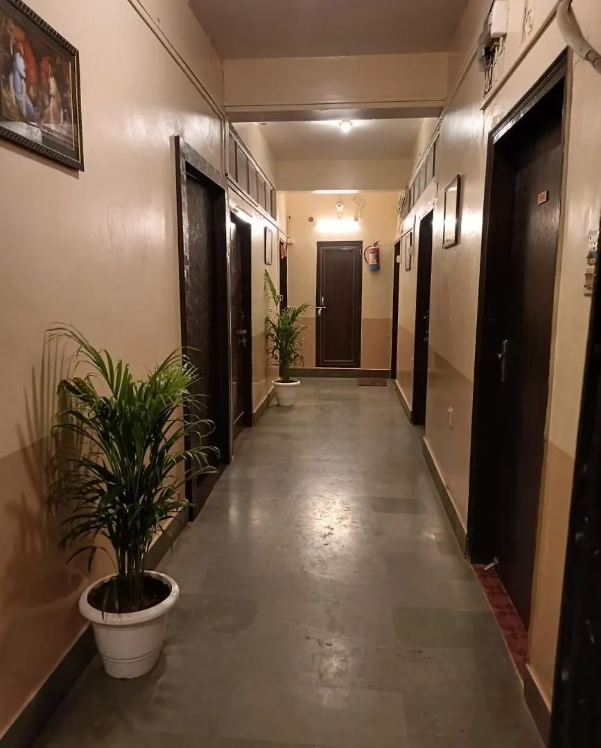 Happy Home Paying Guest House バラナシ